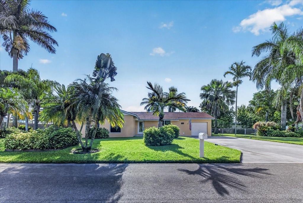 28223 SW 158th Court, Homestead, FL 33033