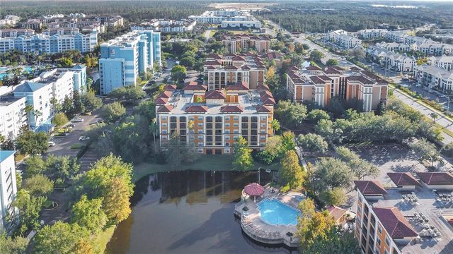 12539 FLORIDAYS RESORT DRIVE 203D, Orlando, FL 32821