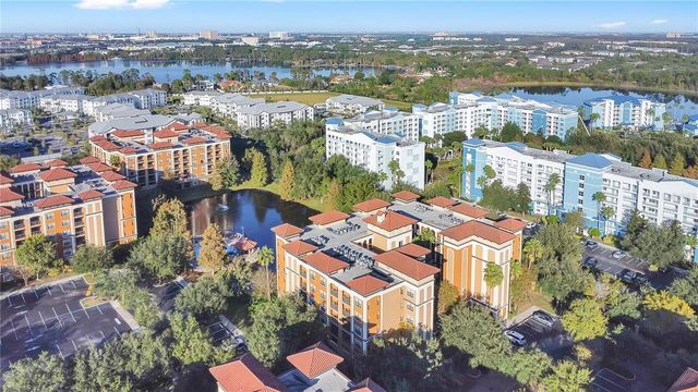 12539 FLORIDAYS RESORT DRIVE 203D, Orlando, FL 32821