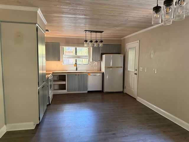 146 Sherwood Forest Circle, Brunswick, GA 31525