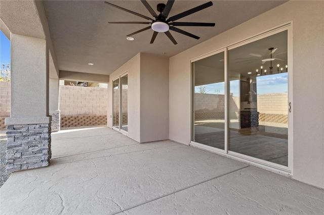2033 Mesa Amarilla Place, Fort Mohave, AZ 86426