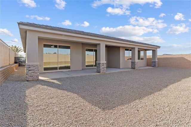 2033 Mesa Amarilla Place, Fort Mohave, AZ 86426