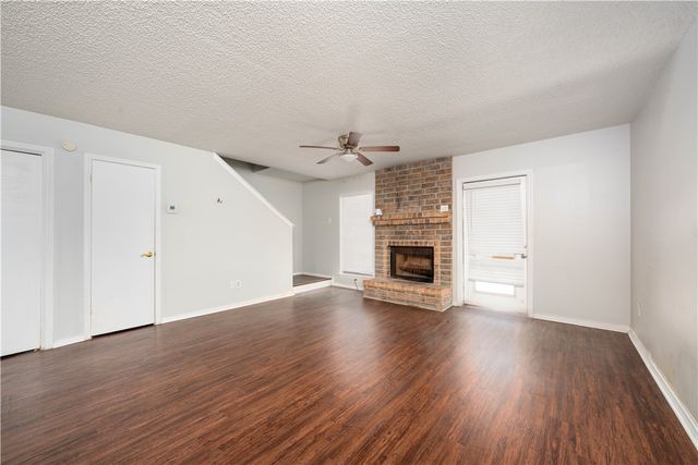 4010 Oak Bay Dr E, Corpus Christi, TX 78413
