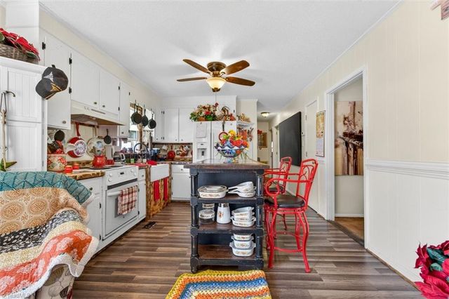 157 Center Court, Eden, NC 27288