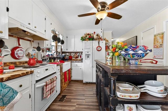 157 Center Court, Eden, NC 27288