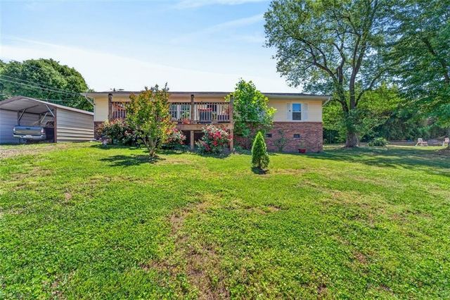 157 Center Court, Eden, NC 27288