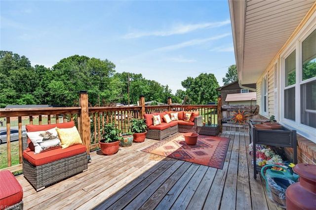 157 Center Court, Eden, NC 27288