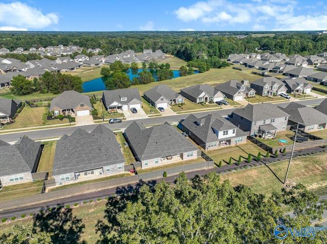 2116 Brandon Drive NE, Cullman, AL 35058