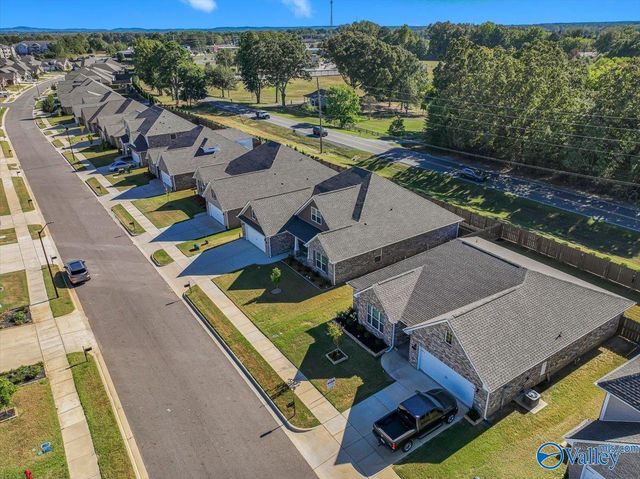 2116 Brandon Drive NE, Cullman, AL 35058
