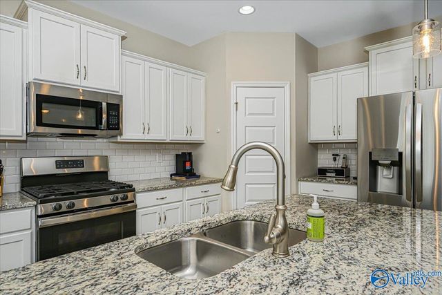 2116 Brandon Drive NE, Cullman, AL 35058