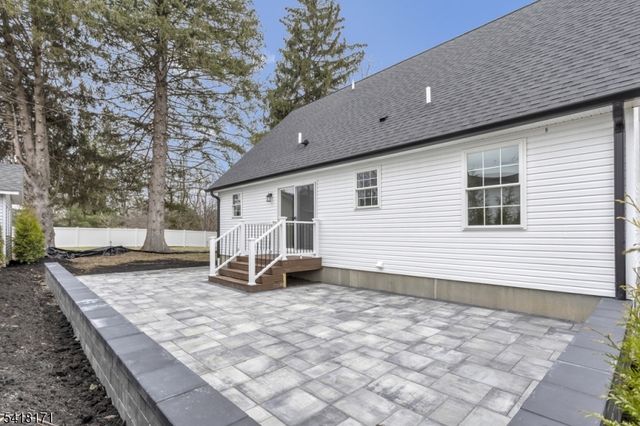 5 Cooks Rd, Denville Twp., NJ 07834