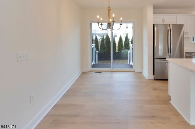 5 Cooks Rd, Denville Twp., NJ 07834