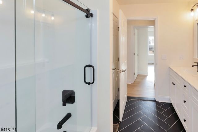 5 Cooks Rd, Denville Twp., NJ 07834