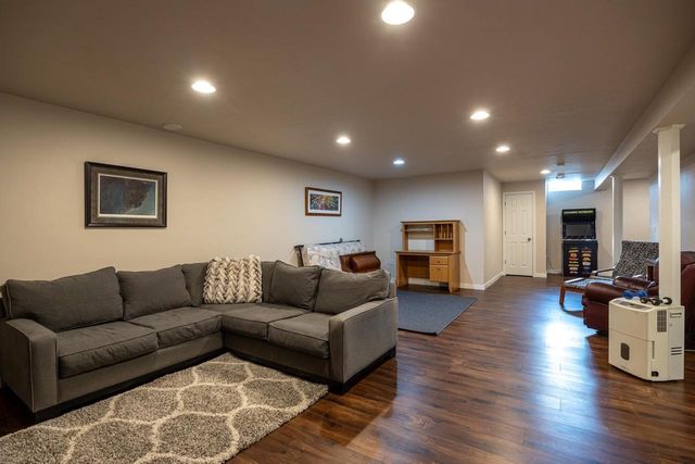 1304 WHITETAIL DRIVE, Neenah, WI 54956
