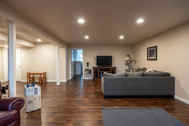 1304 WHITETAIL DRIVE, Neenah, WI 54956