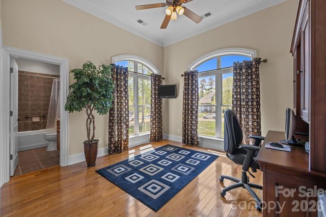 13249 Belle Grove Manor Lane, Matthews, NC 28105