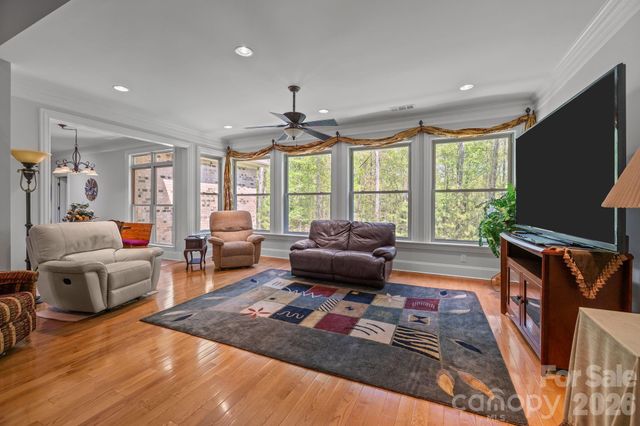 13249 Belle Grove Manor Lane, Matthews, NC 28105