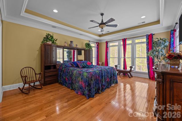 13249 Belle Grove Manor Lane, Matthews, NC 28105