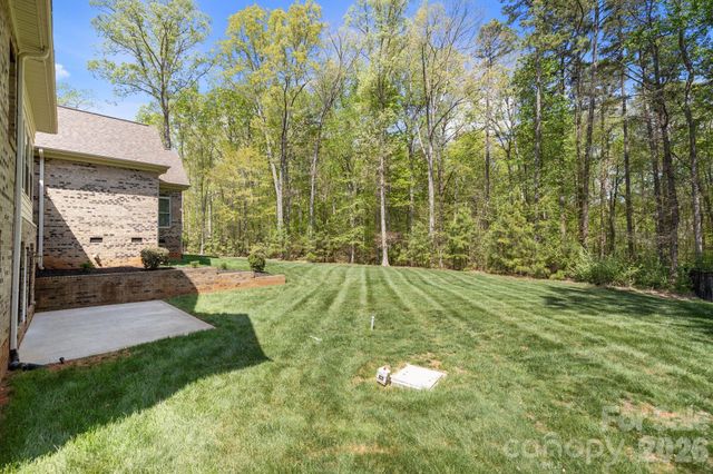 13249 Belle Grove Manor Lane, Matthews, NC 28105