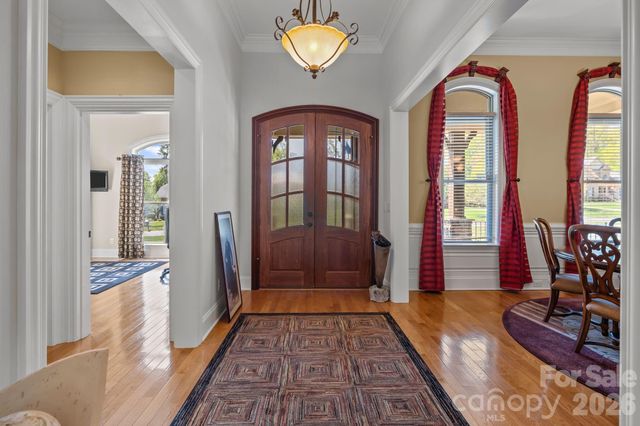 13249 Belle Grove Manor Lane, Matthews, NC 28105