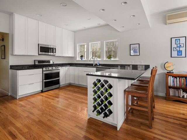 235 Winter Haven Road, Shelburne, VT 05482