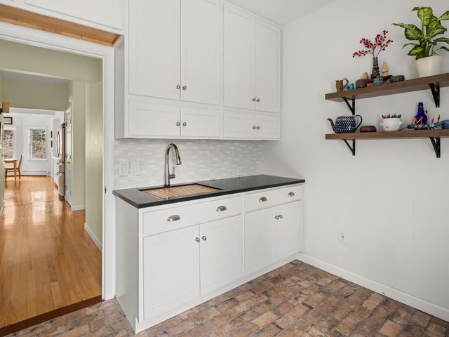 235 Winter Haven Road, Shelburne, VT 05482