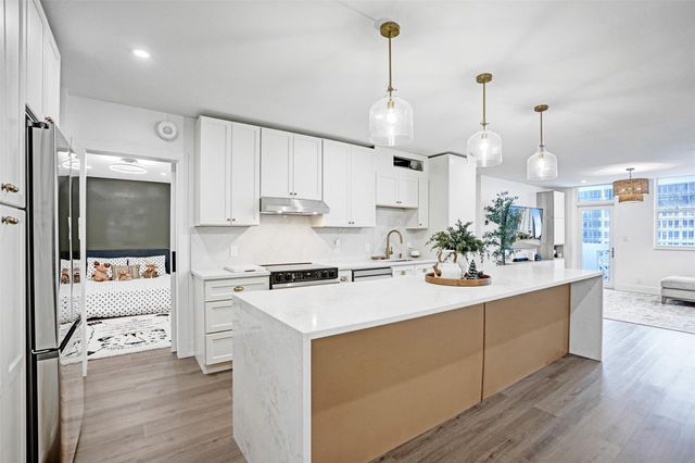 4250 Galt Ocean Dr 10C, Fort Lauderdale, FL 33308