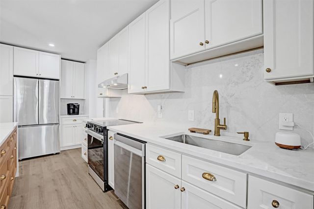 4250 Galt Ocean Dr 10C, Fort Lauderdale, FL 33308