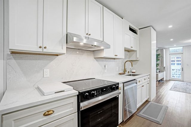 4250 Galt Ocean Dr 10C, Fort Lauderdale, FL 33308