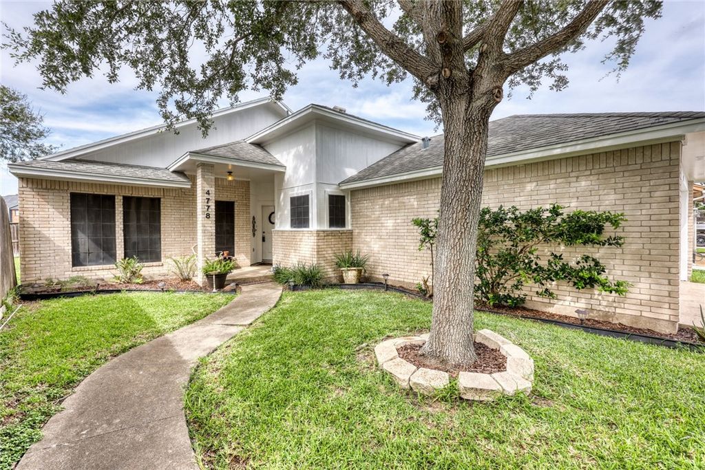 4778 Willowick Dr, Corpus Christi, TX 78413 — exterior