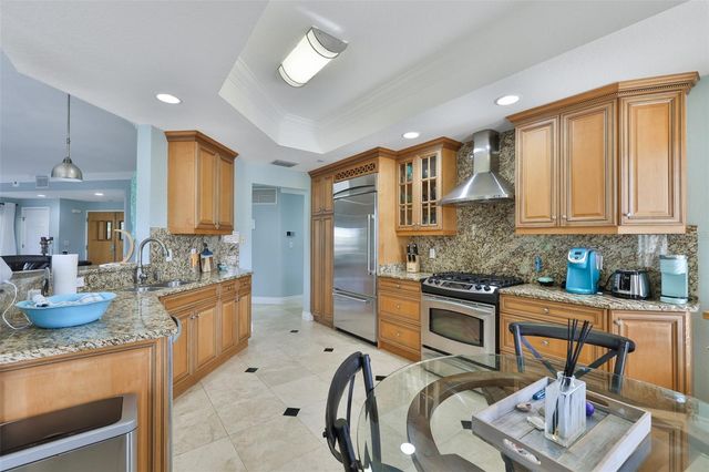 14 SOMERSET STREET 3C, Clearwater, FL 33767