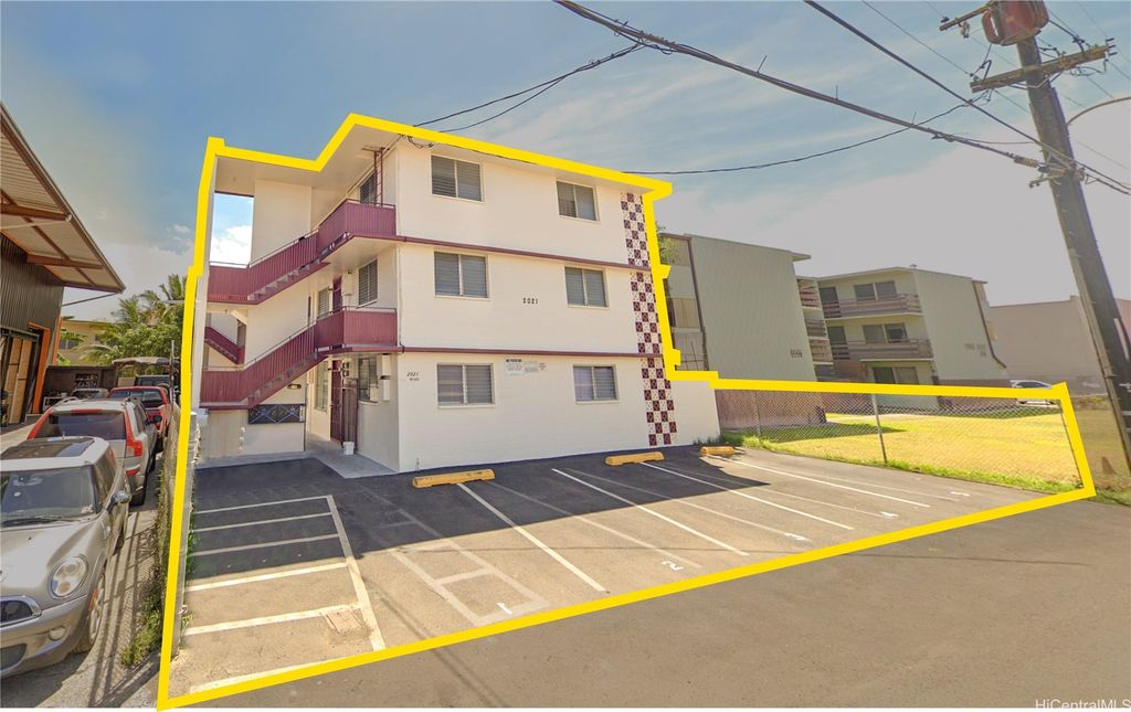 2021 Wilcox Lane, Honolulu, HI 96819