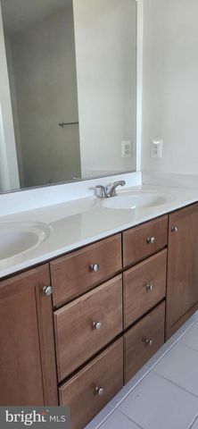 225 ASPEN RD #104, Stafford, VA 22554