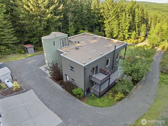 2155 Lost Creek Lane NW, Bremerton, WA 98312