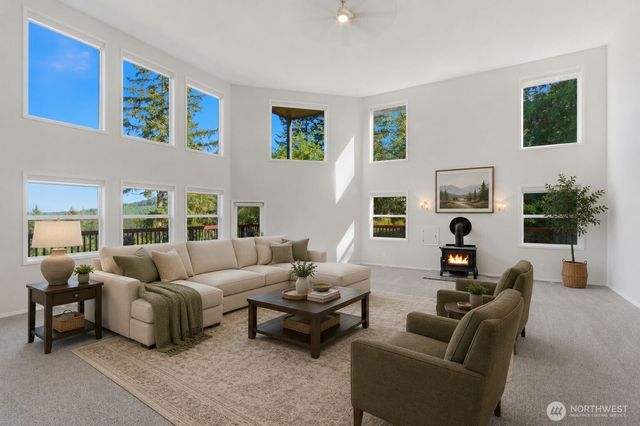 2155 Lost Creek Lane NW, Bremerton, WA 98312