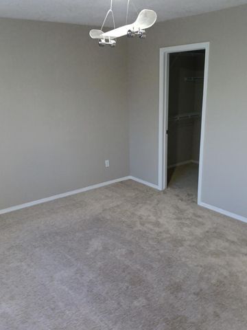 6523 Avenida Madrid NW, Albuquerque, NM 87114