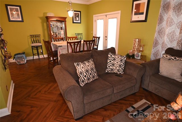 3951 Springs Road, Conover, NC 28613