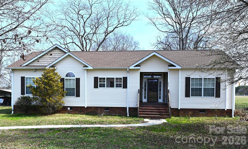 3951 Springs Road, Conover, NC 28613