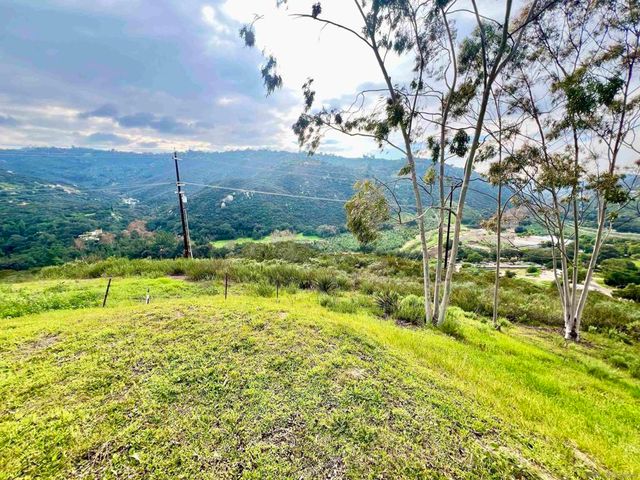 10361 Old Castle Rd, Valley Center, CA 92082
