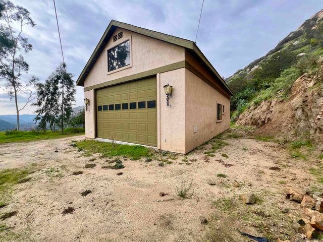 10361 Old Castle Rd, Valley Center, CA 92082