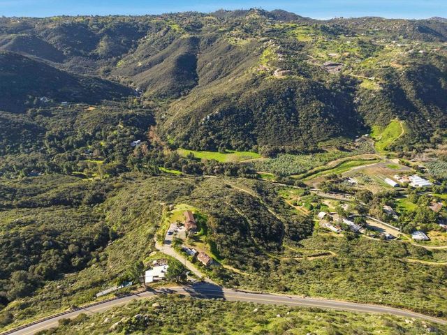 10361 Old Castle Rd, Valley Center, CA 92082