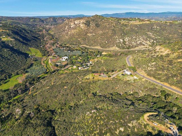 10361 Old Castle Rd, Valley Center, CA 92082