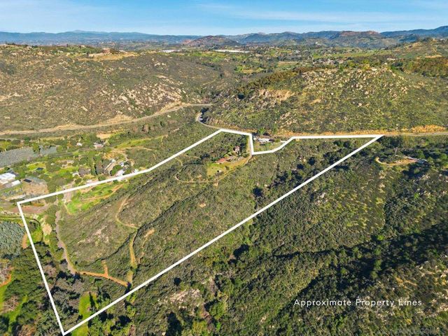 10361 Old Castle Rd, Valley Center, CA 92082