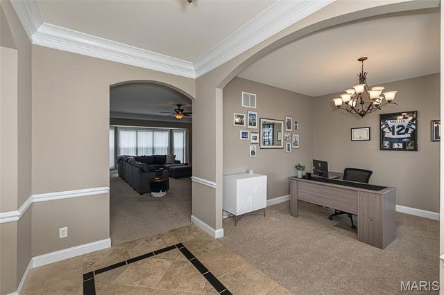 977 Bentley Park Circle, O'fallon, MO 63368