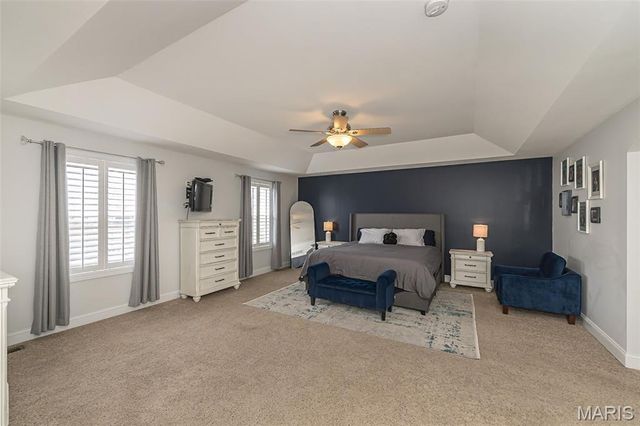 977 Bentley Park Circle, O'fallon, MO 63368