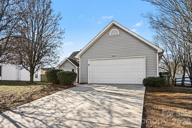 4271 Maybrook Court SW, Concord, NC 28027