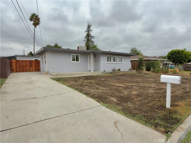 332 E Rosewood, Rialto, CA 92376