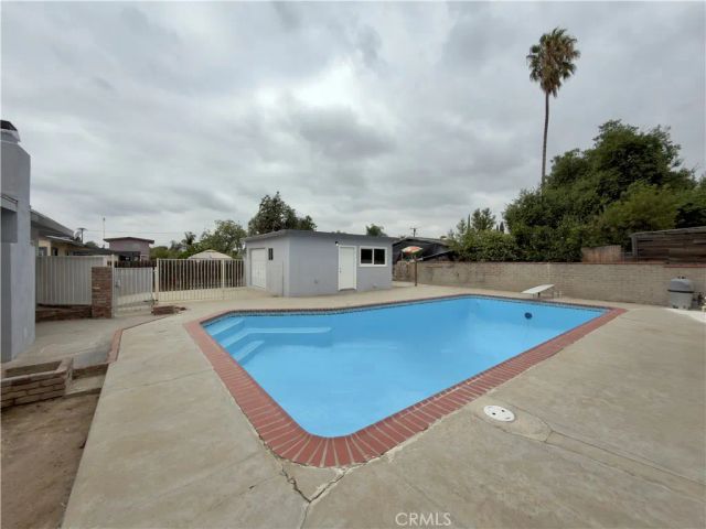 332 E Rosewood, Rialto, CA 92376