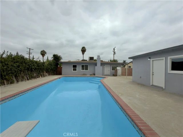 332 E Rosewood, Rialto, CA 92376