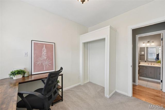 220 Chestnut Avenue, Webster Groves, MO 63119